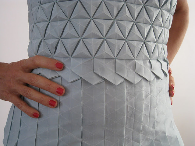 FORMAKERS ORIGAMI TESSELLATION DRESS / Romina Goransky